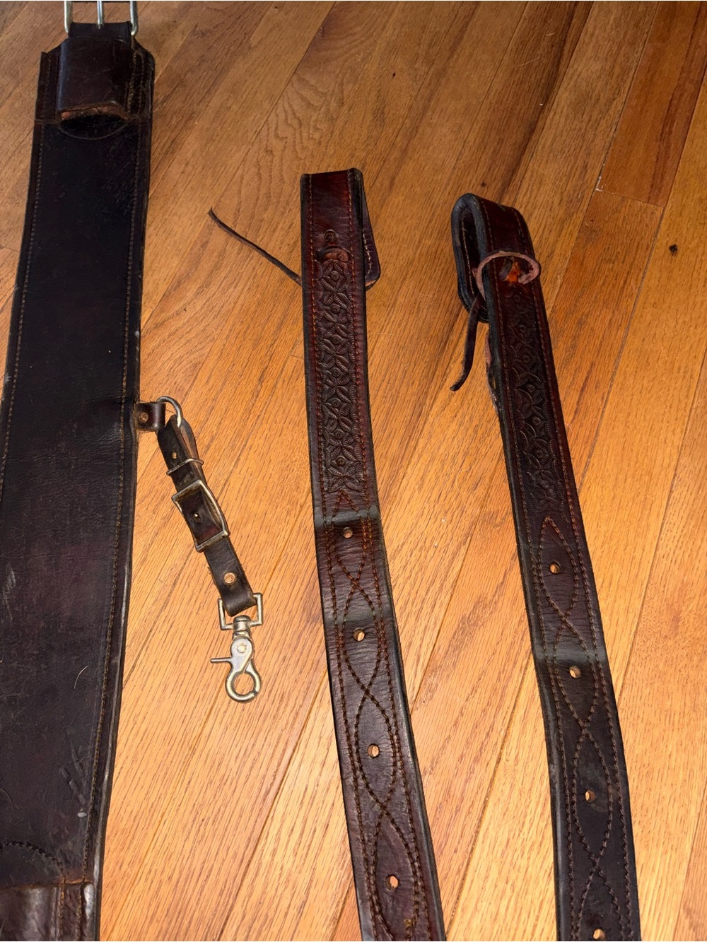 Back cinch - Picture 2 of 6